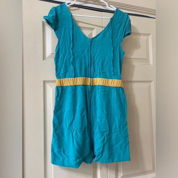 Disney Her Universe Princess Jasmine Romper size Small - Picture 4 of 7